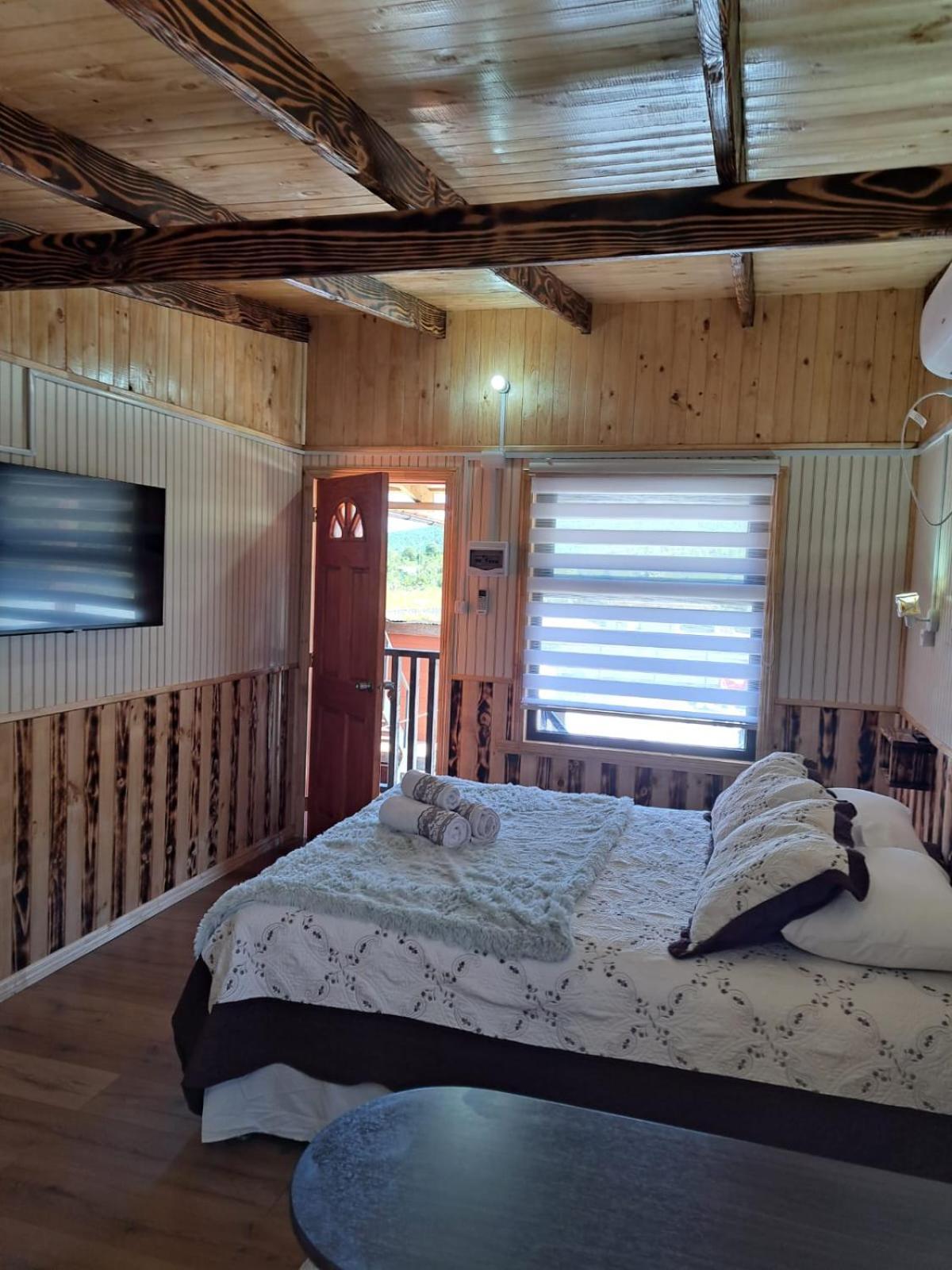 Hostal Robinson Пуерто Пуюхуапи Екстериор снимка