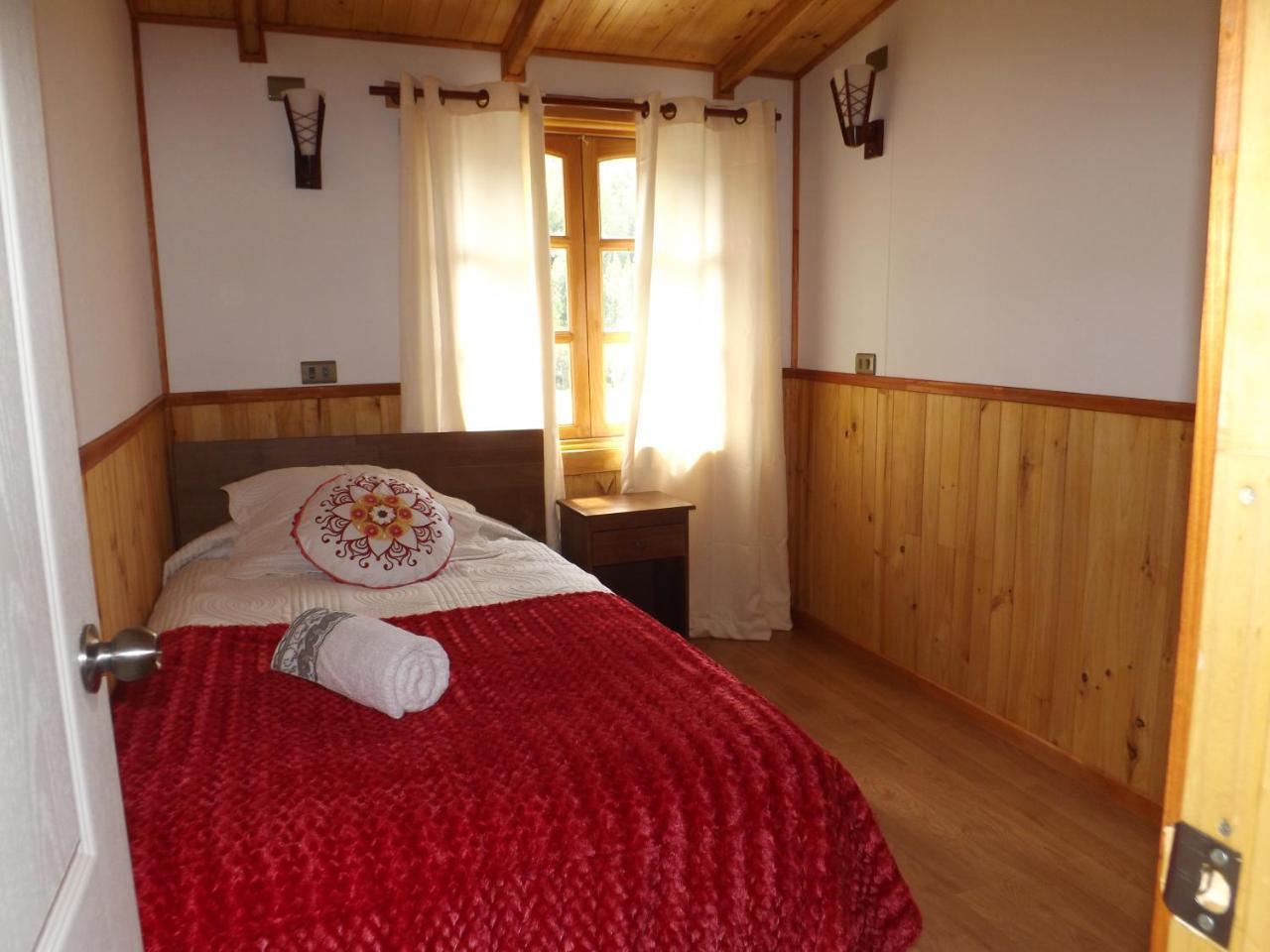 Hostal Robinson Пуерто Пуюхуапи Екстериор снимка